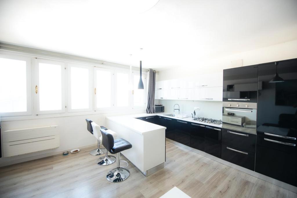 Апартаменти Loft 51 Ольбія Екстер'єр фото